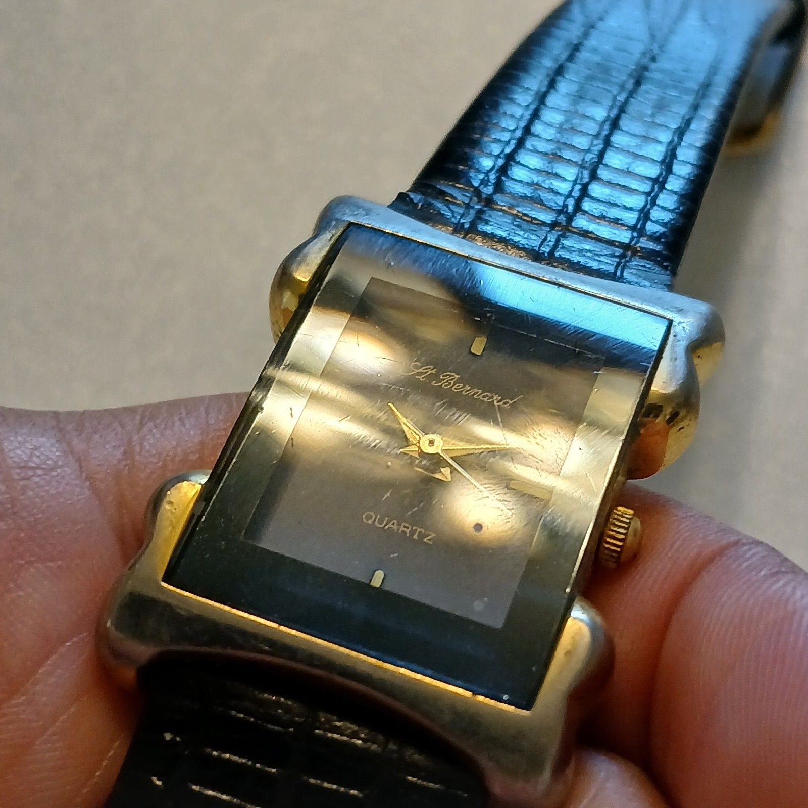 Vtg 90s St. Bernard Women Quartz Watch Black Dial Gold Tone Accent 19.6mm — image 4 of 8